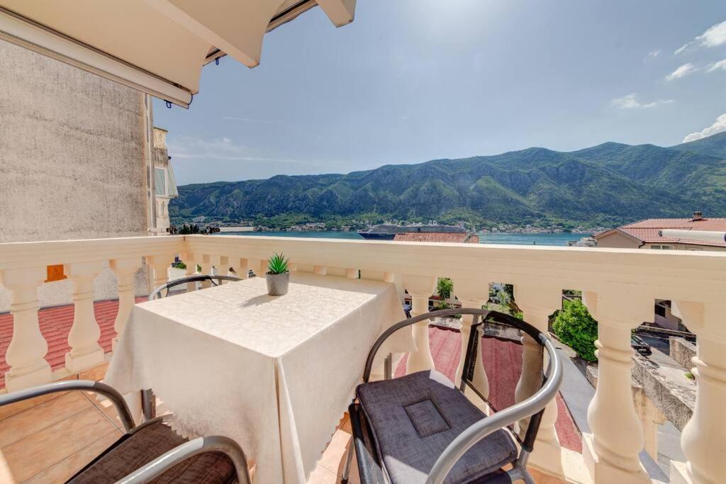 Sailor'S Knot Apartment - Central And Amazing Sea View Kotor Exteriör bild